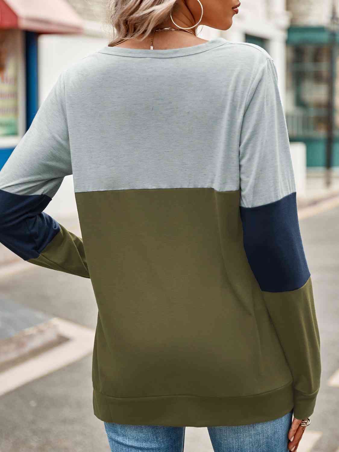 Full Bust Color Block Cutout Long Sleeve T-Shirt